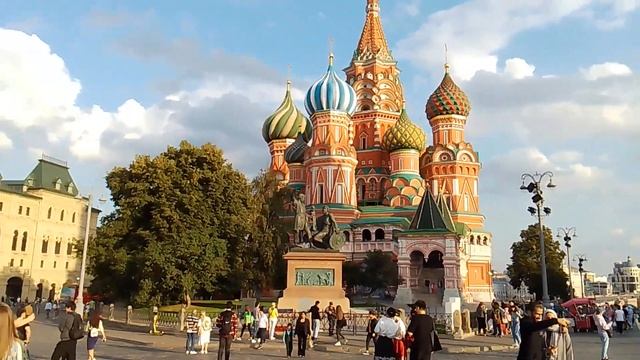 Беляев А.Н. На Красной площадь 21400 смотреть онлайн