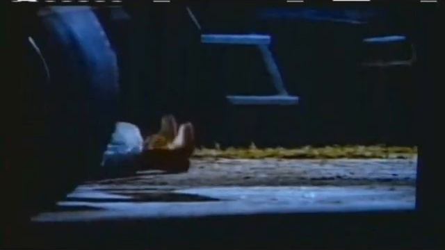 WAR OF THE WORLDS TV Series (1988-90) Take over scene from Ep#18 THE LAST SUPPER. TV Violence смотреть онлайн