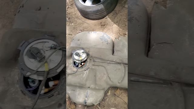 2007 CHRYSLER PACIFICA FUEL TANK AND PUMP REMOVAL... смотреть онлайн