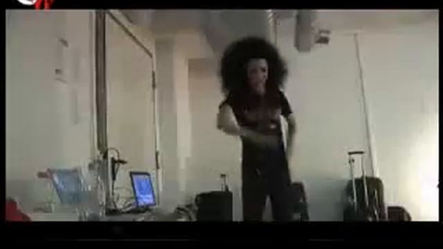 Bill Kaulitz, Tanzt !!