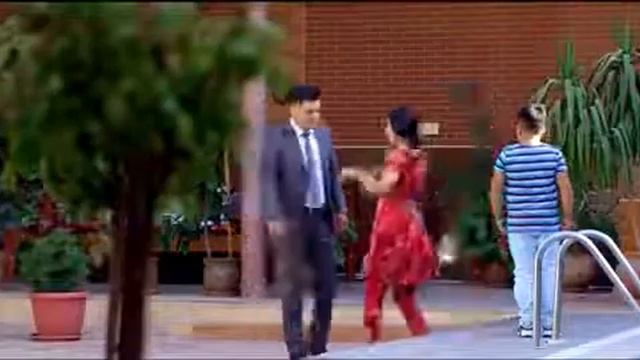 Уктам камолов  Атиргул маноли клип