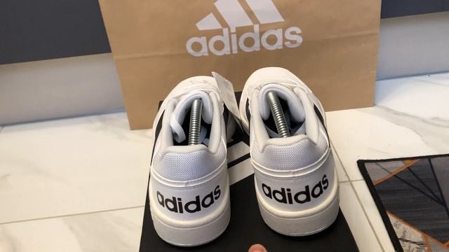 Кроссовки Adidas Hoops смотреть онлайн