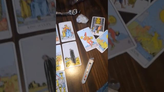 What's that they are Spraying? Tarot Insight 4/25/2023 смотреть онлайн
