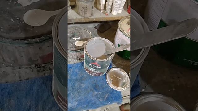 Однокомпонентный акриловый грунт, очень удобный и прост в применении. смотреть онлайн