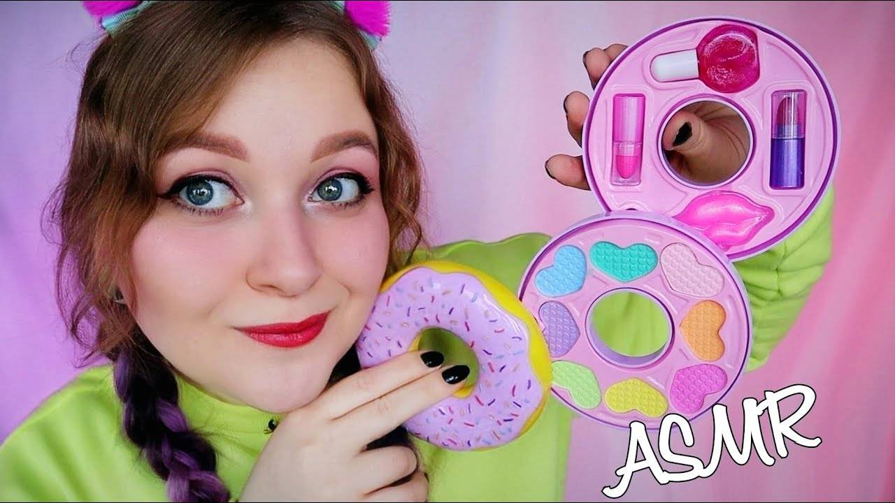 АСМР 💄 Макияж детской косметикой не предвещал беды НО что-то пошло не так... смотреть онлайн