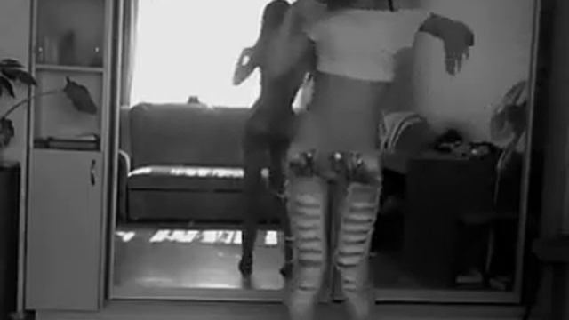 Опять она))) смотреть онлайн