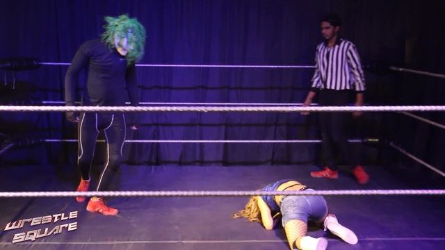 Mona (Indian Female wrestler) vs ??? | Women Wrestling Match India [Intergender Match] смотреть онлайн
