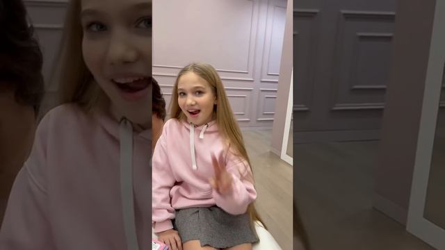 Амина и её подружки #кампус #кикидо #амина #миланахаметова #камиль смотреть онлайн