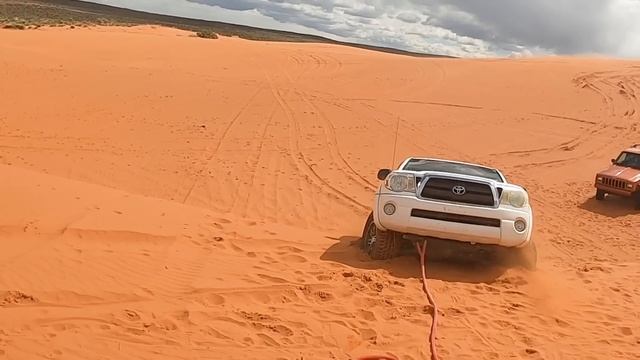 The difference between a kinetic rope and a flat strap? смотреть онлайн