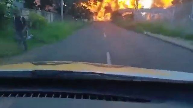 america heavy bomb blast 2023 смотреть онлайн