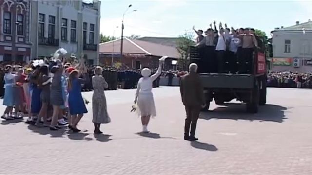 Бобруйск отметил юбилей Победы смотреть онлайн