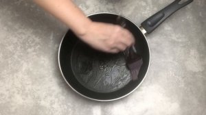 Домашний хлеб на сковороде  Вкусный хлеб без духовки на воде и на дрожжах