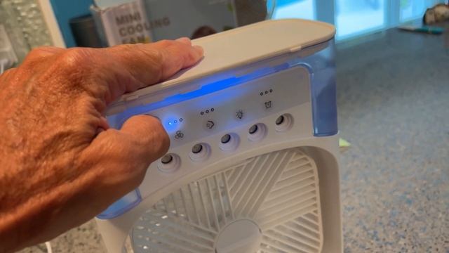 Unboxing the Mini Cooling Fan смотреть онлайн