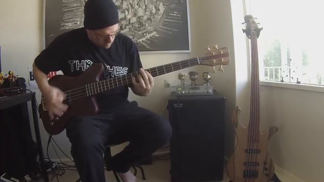 Brock Custom Basses - Drew Dedman Some Big Muff Chords and Riffing смотреть онлайн