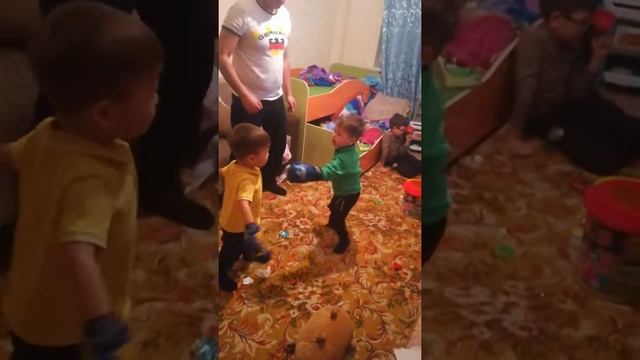 Бой, Шамиль с Рувимам два Брата. смотреть онлайн