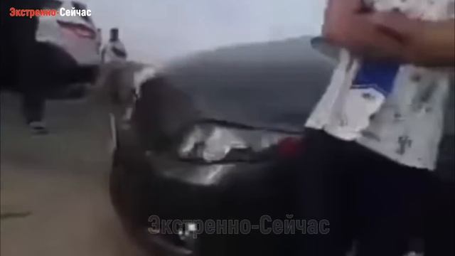 ТАДЖИКИСТАН "ОБИЖЕН" НА РОССИЮ: ТАДЖИКАМ НЕ ПОНРАВИЛИСЬ НОВЫЕ ПРАВИЛА смотреть онлайн