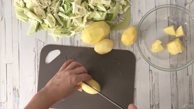 Мало кто так готовит! Вкуснейшая тушеная капуста с мясом и картошкой Овощное рагу - вкусный ужин смотреть онлайн