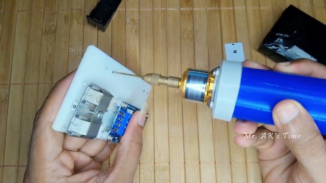 ZB2L3 V-3.0 l Battery Capacity Tester l Li-ion, LIFEPO4 Battery mah finder l Actual Capacity Tester смотреть онлайн