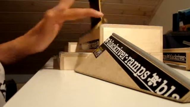 fingerboard crack mini смотреть онлайн