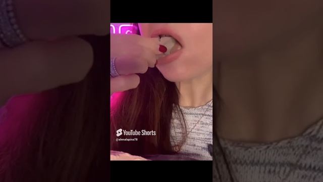 ASMR crunch of clay_ глухой хруст глина Сакура💥 #asmr #asmrsounds #crunchysounds #eatingsoundsasmr смотреть онлайн