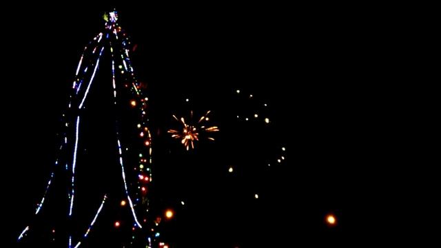 Салют на Новый 2016 год смотреть онлайн