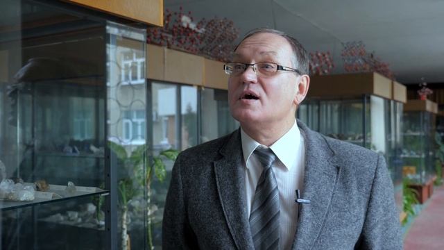 Нас подружил всех геофак! смотреть онлайн