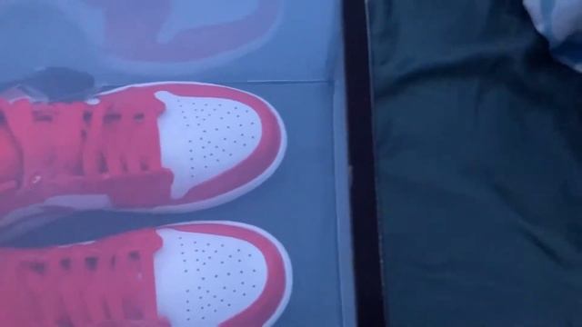 Barcelona Jordan 1 Mid Review!🔥👟 смотреть онлайн