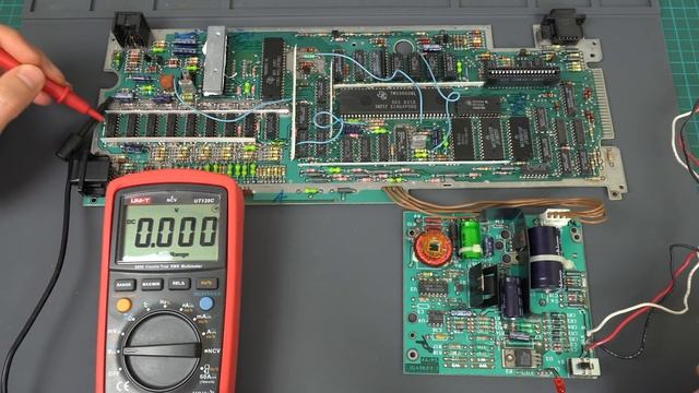 TI-99/4A - Powering Up and Diagnostics (Part 1) смотреть онлайн