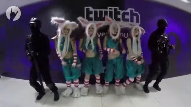 Телки с твича. Meppo dance смотреть онлайн