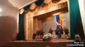 Танец"Смуглянка".9 мая