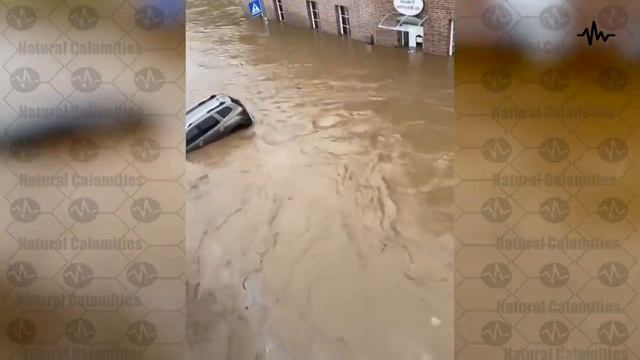 Germany is sinking! Hundreds of people were left homeless after a terrible flood смотреть онлайн