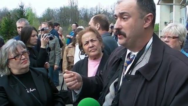 2011.04.30 Слушания в Пятихатках по поводу реактора 1 смотреть онлайн