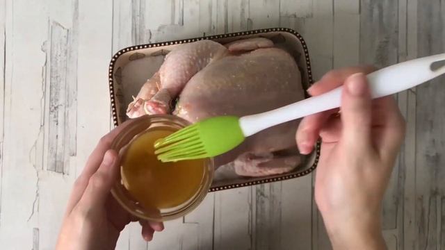 Хрустящая курица на соли запеченная в духовке целиком Сочная курица без возни на праздники смотреть онлайн