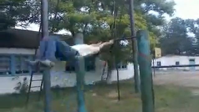 Турник смотреть онлайн