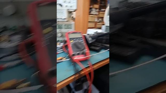 Yaesu FT-203R смотреть онлайн