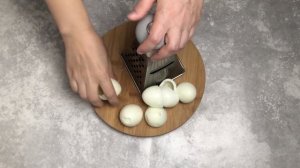 КАК ПРИГОТОВИТЬ САЛАТ МИМОЗА С КОНСЕРВАМИ И РИСОМ? Вкусный, праздничный, слоеный