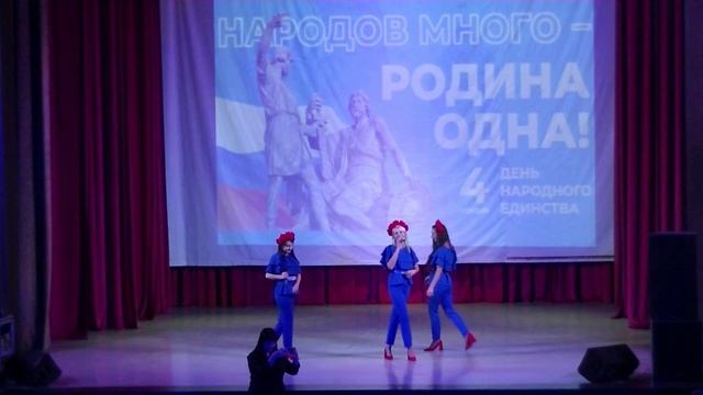 группа "Карамель" - "Богатырская" смотреть онлайн