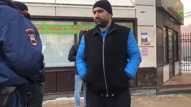 ГИБДД и Ространснадзор провели рейд по выявлению маршрутчиков-нелегалов смотреть онлайн