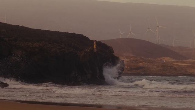 BARBARA BOBAK - BARBARIZAM (OFFICIAL VIDEO)
