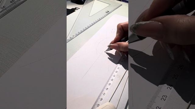 Как построить эллипс. Подходит для мгсу. смотреть онлайн