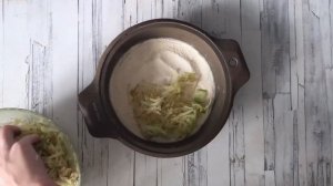 Насыпной пирог с манкой и яблоками  Как приготовить манный яблочный пирог