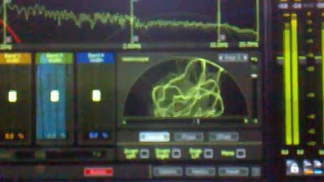 FM8 Vectorscope смотреть онлайн