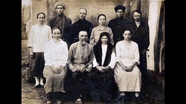 Светит месяц на годину смотреть онлайн