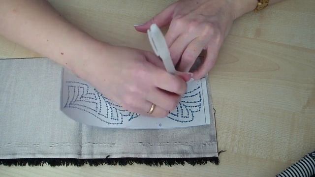ИДЕЯ Как Перенести Рисунок на Ткань для Стежки (ПРОСТО ЗАПОМНИТЕ, ПРИГОДИТСЯ!) смотреть онлайн
