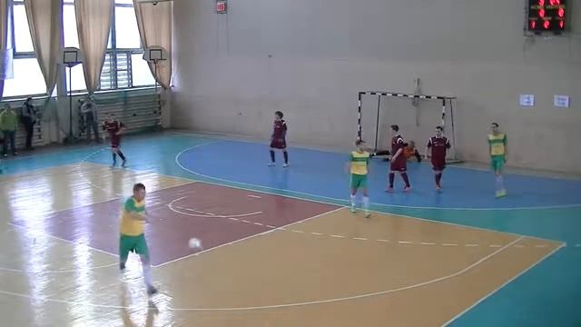 УВД Олимп (Кировогад) - Княжий Рынок (Львов) 2-тайм смотреть онлайн