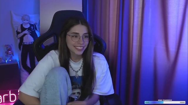 ПОКАЗАЛА ПЯТКУ 🥵 by Барби Герл смотреть онлайн