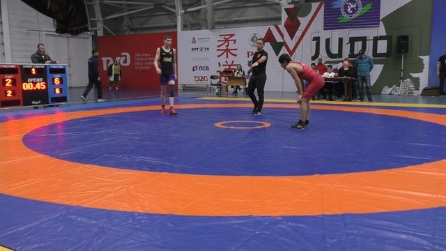 Салих Хасауов (КБР) - Ислам Джамалутдинов (Дагестан) смотреть онлайн