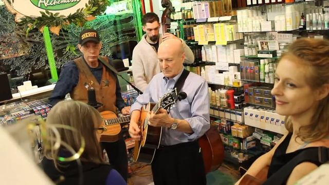"A Good Hearted Woman" - Thompson Street Medicine Show смотреть онлайн
