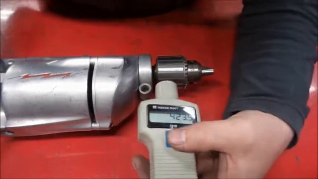 Milwaukee 0950-1 1/2" Corded Electric Drill - Vintage Tool Review смотреть онлайн