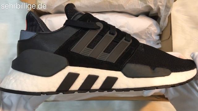 Open box of Adidas EQT Support 91/18 смотреть онлайн